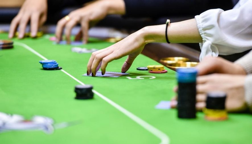 Enjoy Idn Poker And Make Millions – The Casino Poker Room